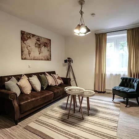 Apartment Turan FDH