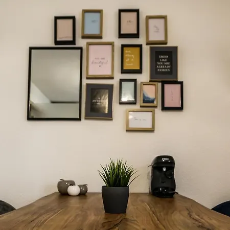 Turan Apartment *